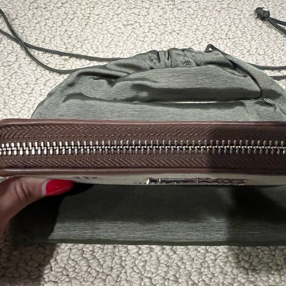 NEW Judith Ripka Stingray Wallet. New with Cards and Dustbag - Picture 11 of 12